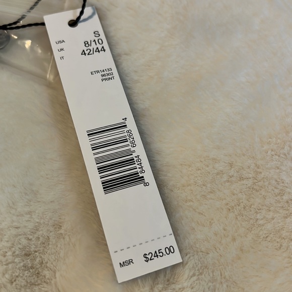 Beautiful 100% Silk blouse. Ivory and sage snake print - Picture 7 of 7